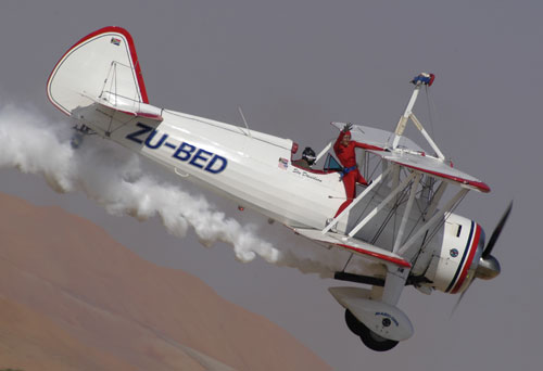 In 2006 we were proud to be invited to the Al Ain Airshow. Located in the United Arab Emirates Al Ain is an oasis only 130 Km from Dubai. With temperatures in January averaging 20 degrees C it is a welcome break from our British climate.