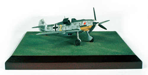 Messerschmitt Bf 109E-4 1/72 scale pewter limited edition aircraft model as flown in the Battle of Britain. Handmade by Staples and Vine Ltd.