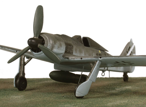 Focke Wulf Fw 190A-8 1/72 scale pewter limited edition aircraft model as flown in the final days of WW II. Handmade by Staples and Vine Ltd.