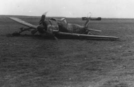 Focke Wulf Fw 190A-8 1/72 scale pewter limited edition aircraft model as flown in the final days of WW II. Handmade by Staples and Vine Ltd.