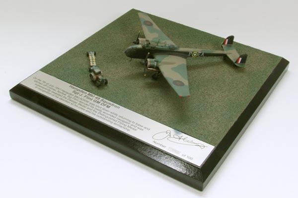 Handley Page Hampden MK I 1/144 scale pewter limited edition aircraft model as flown by J Flint who was awarded the George Medal. Handmade by Staples and Vine Ltd.