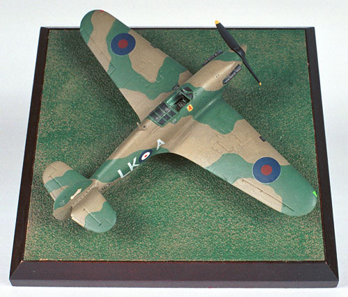 Hawker Hurricane Mk I Dennis David 1/72 scale pewter limited edition aircraft model from the Battle of France. Handmade by Staples and Vine Ltd.