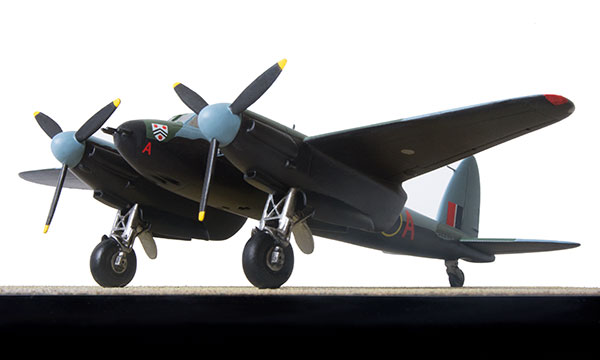 de Havilland Mosquito NF Mk II 1/72 scale limited edition pewter aircraft model. As flown inn the defence of Malta. Handmade by Staples and Vine Ltd.