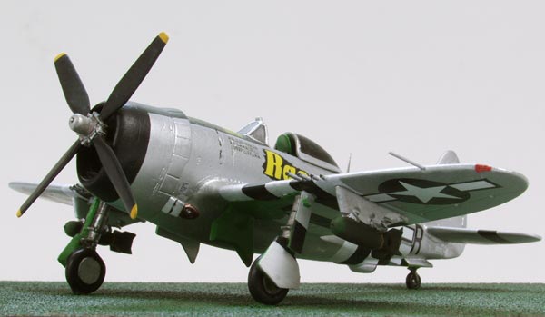 Republic P-47D Thunderbolt of Hal Shook 1/72 scale pewter limited edition aircraft model. Handmade by Staples and Vine Ltd.