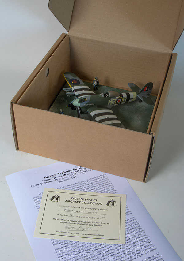 Our custom designed packaging allows the model to be grasped only by the base. This means that we can design tanks and aircraft with a high level of detail in the knowledge that they will arrive safely at our customers.