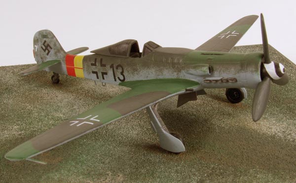 Focke Wulf Ta 152H-0 1/72 pewter limited edition aircraft model. The high altitude aircraft designed by Kurt Tank. Handmade by Staples and Vine Ltd.