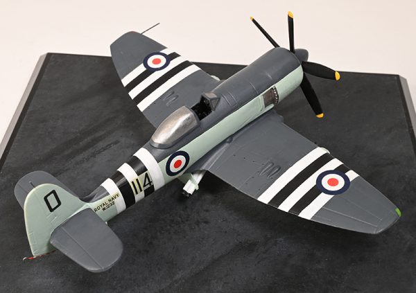 Hawker Sea Fury FB 11 - Image 2