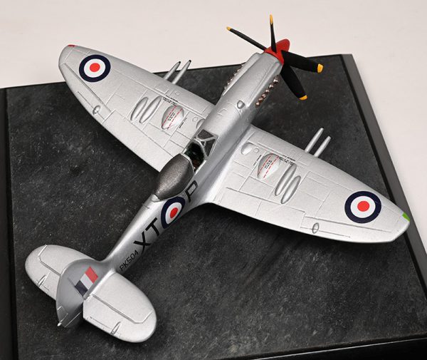 Supermarine Spitfire F Mk 22