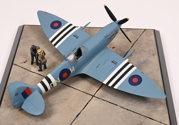 Supermarine Spitfire Mk VII - Image 3