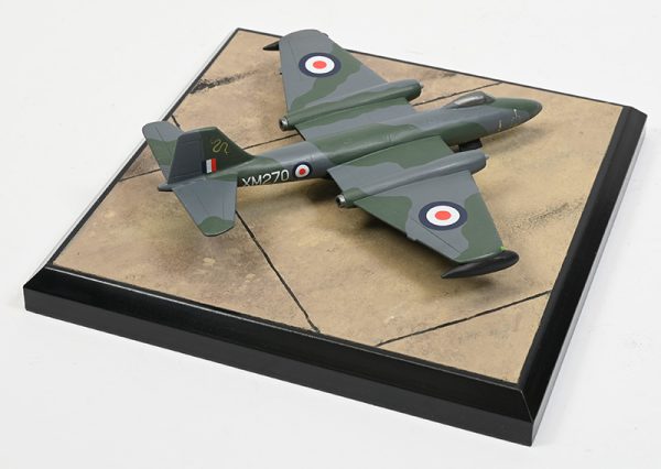 English Electric Canberra B(I)8 - Image 3