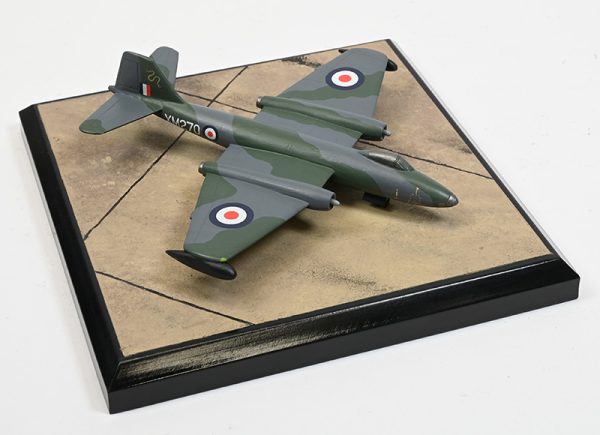 English Electric Canberra B(I)8 - Image 4